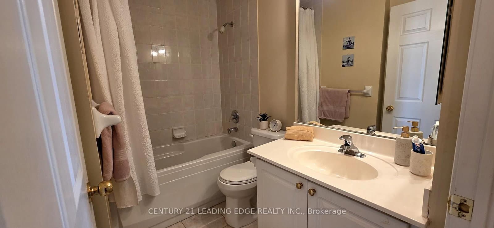 33 Empress Avenue, Unit Ph203 thumbnail 18