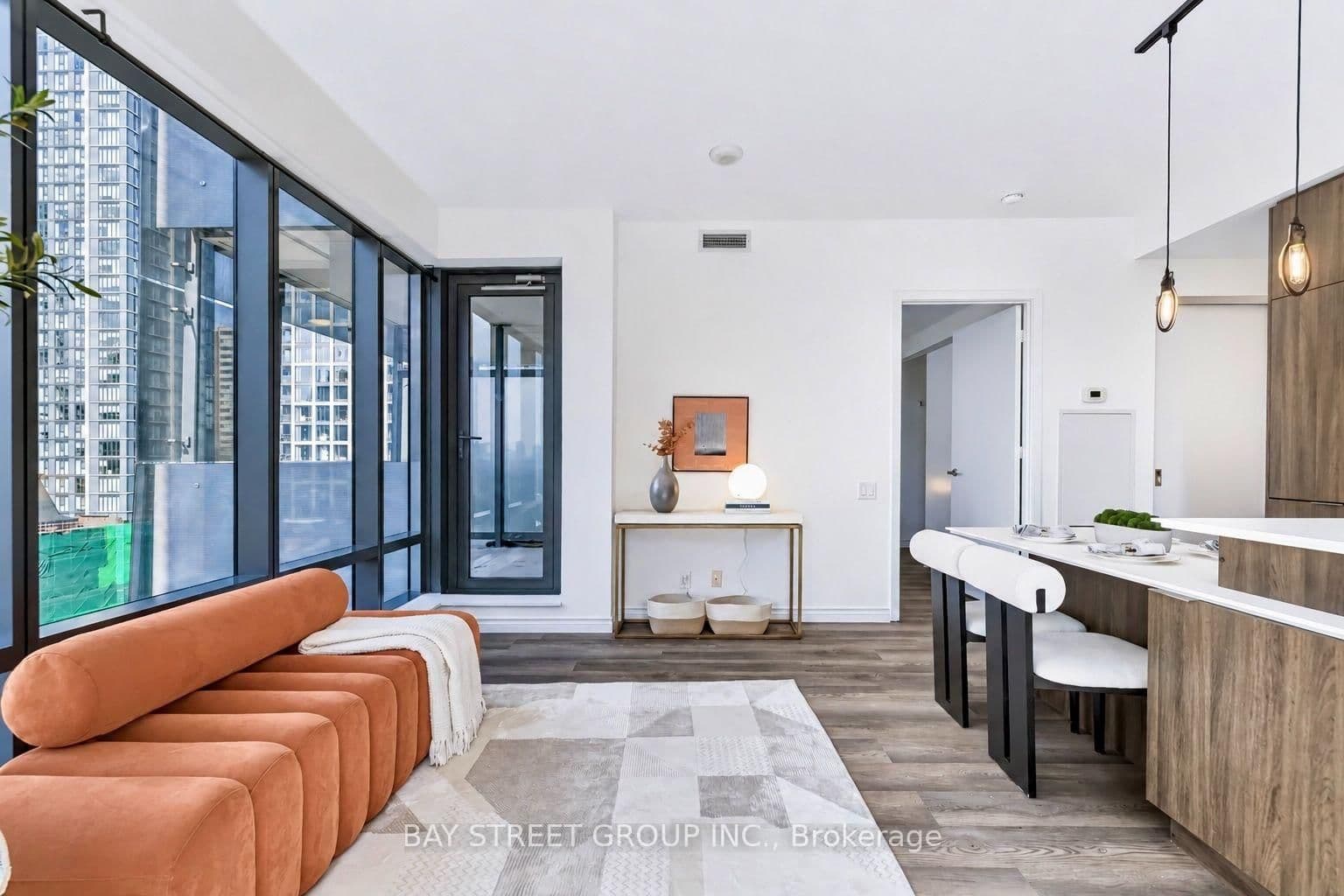 5 St Joseph Street, Unit 908 thumbnail 9