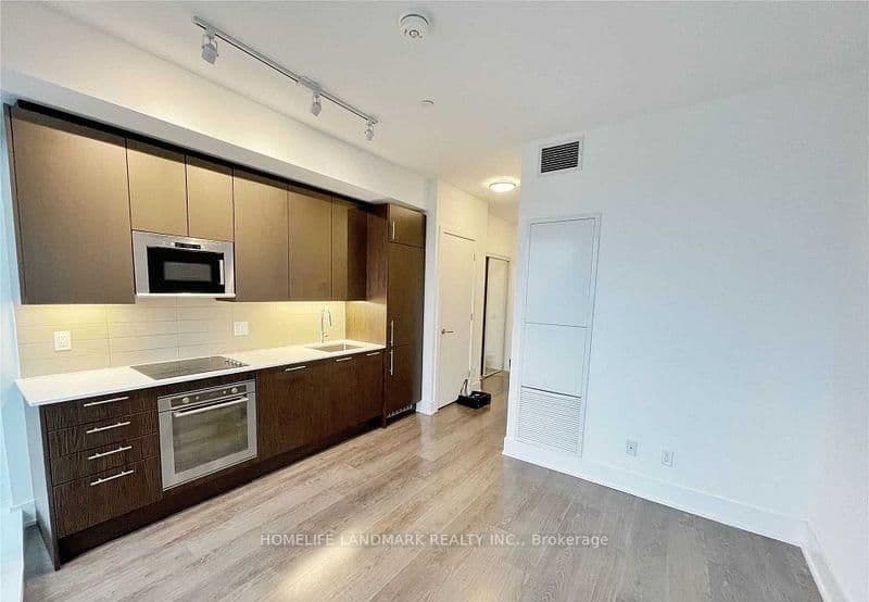 403 Church Street, Unit 4203 thumbnail 7