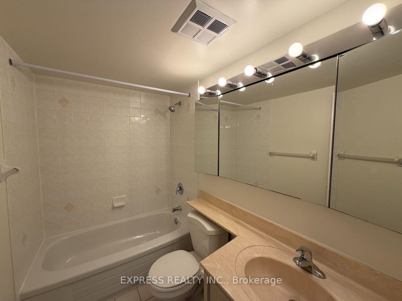 39 Pemberton Avenue, Unit PH11 thumbnail 11