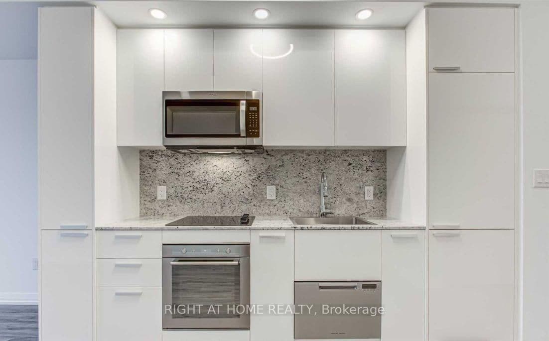 75 Canterbury Place, Unit 3 thumbnail 6