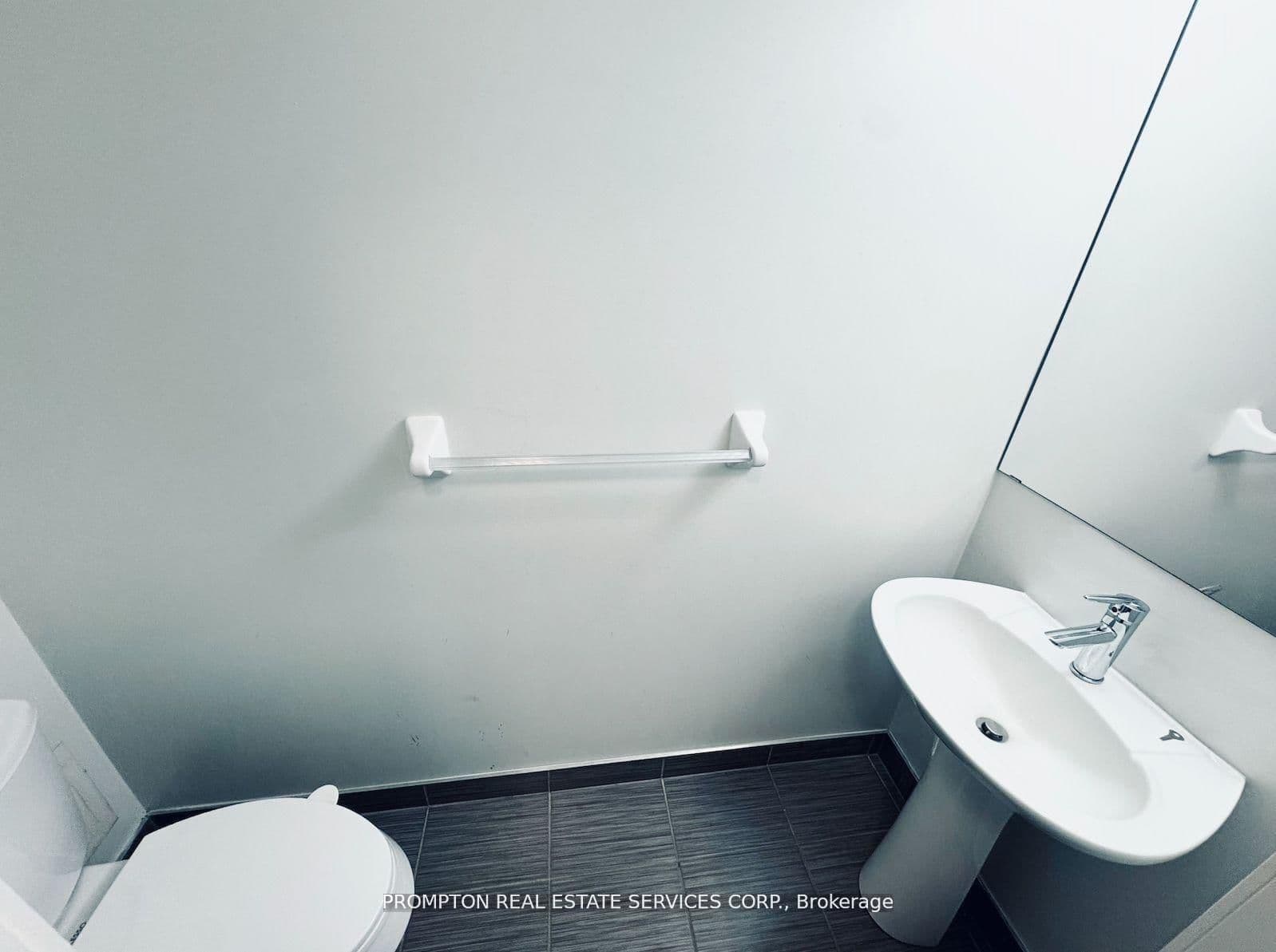 19 Anndale Drive, Unit Th 10 thumbnail 4