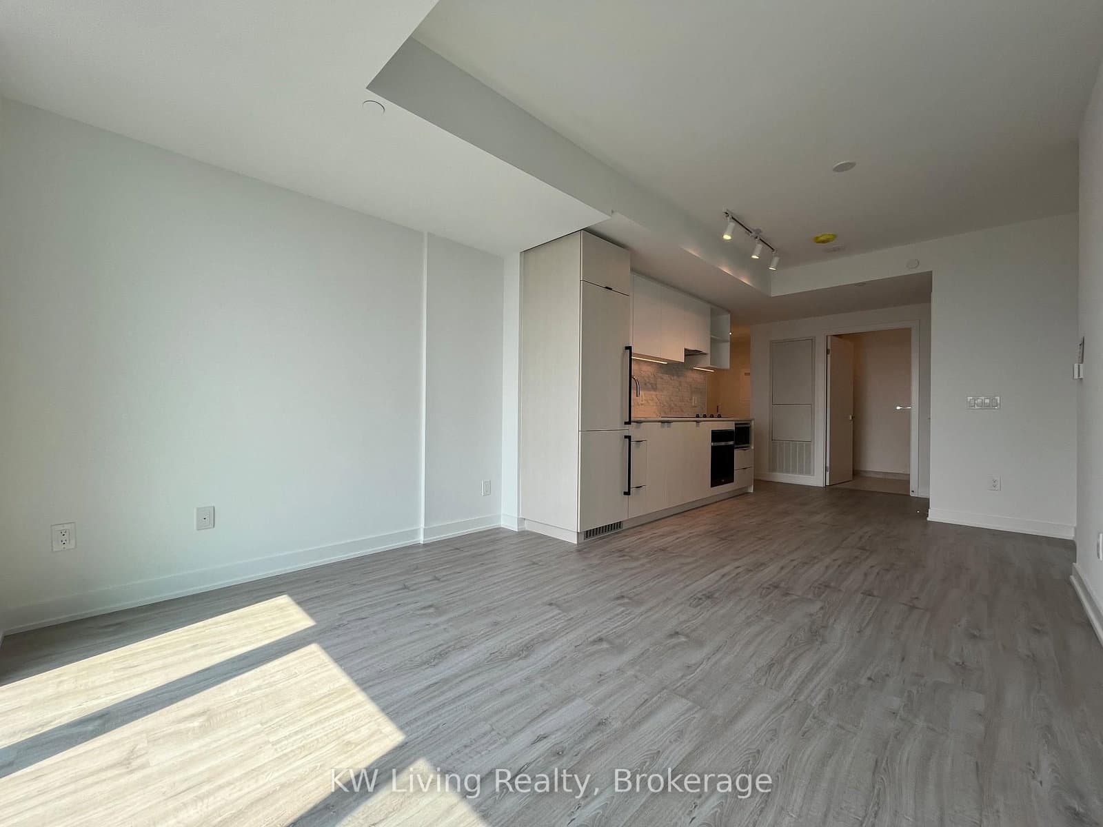 252 Church Street, Unit 5711 thumbnail 12