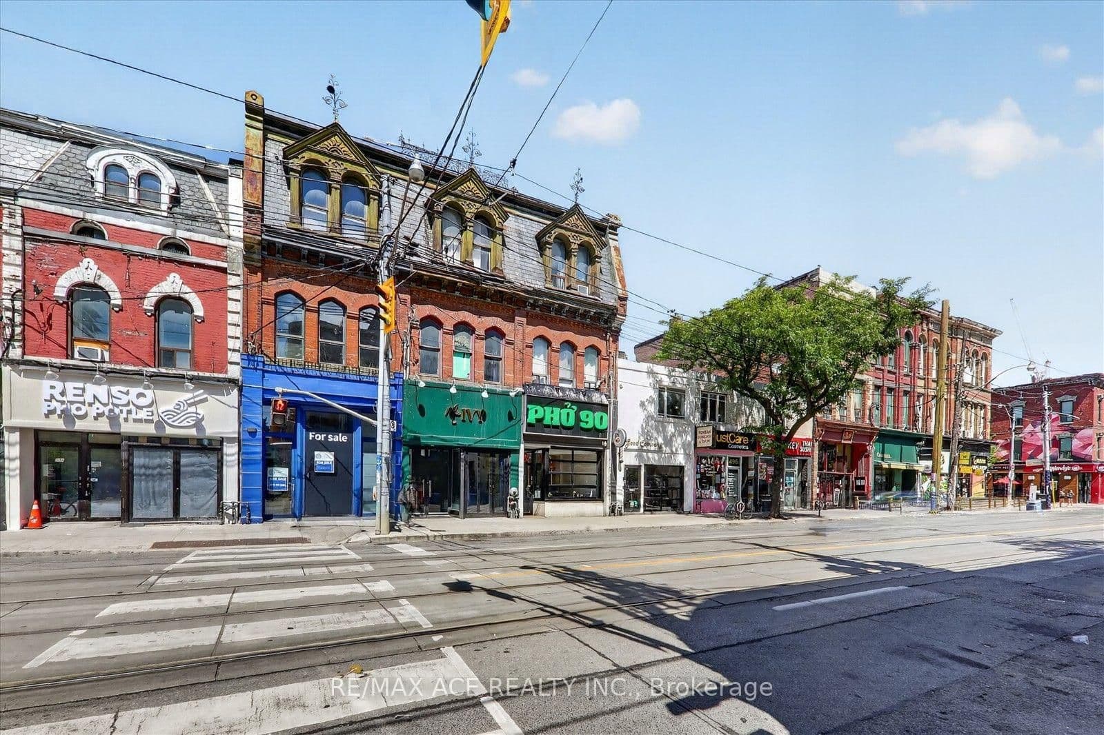 502 Queen Street W thumbnail 2