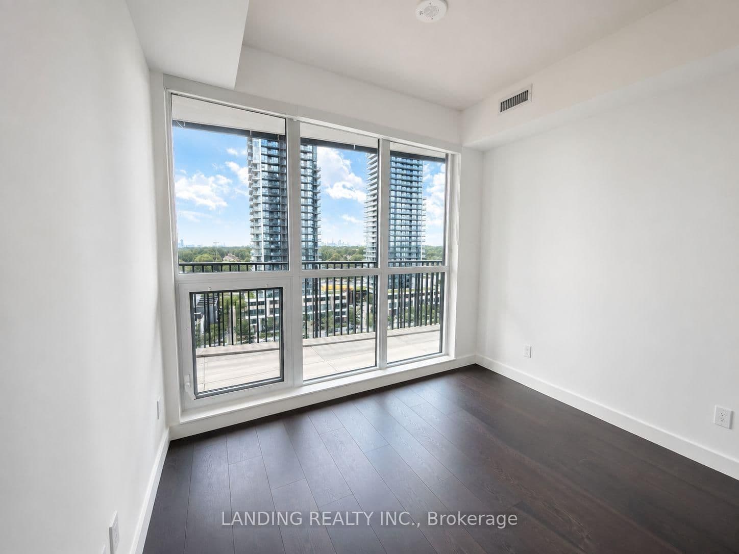 68 Esther Shiner Boulevard, Unit 1116 thumbnail 7