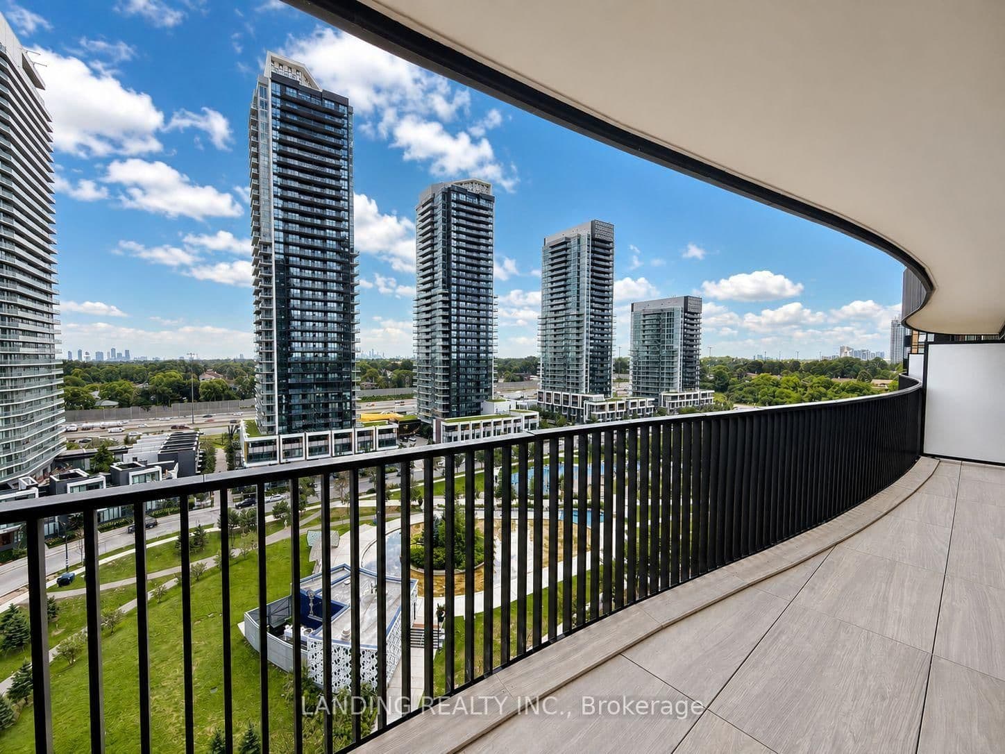 68 Esther Shiner Boulevard, Unit 1116 thumbnail 9