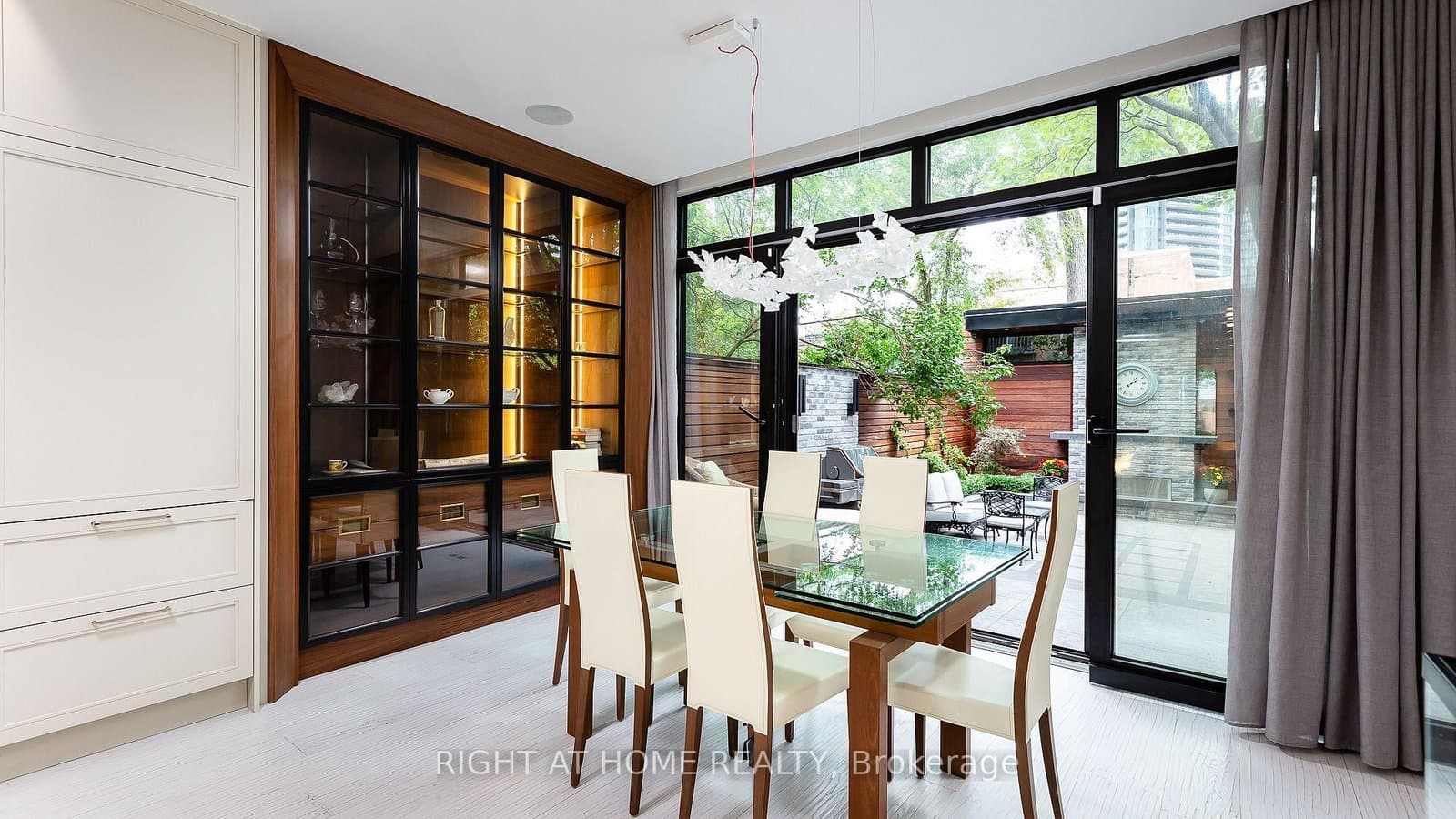 53 Hazelton Avenue thumbnail 20