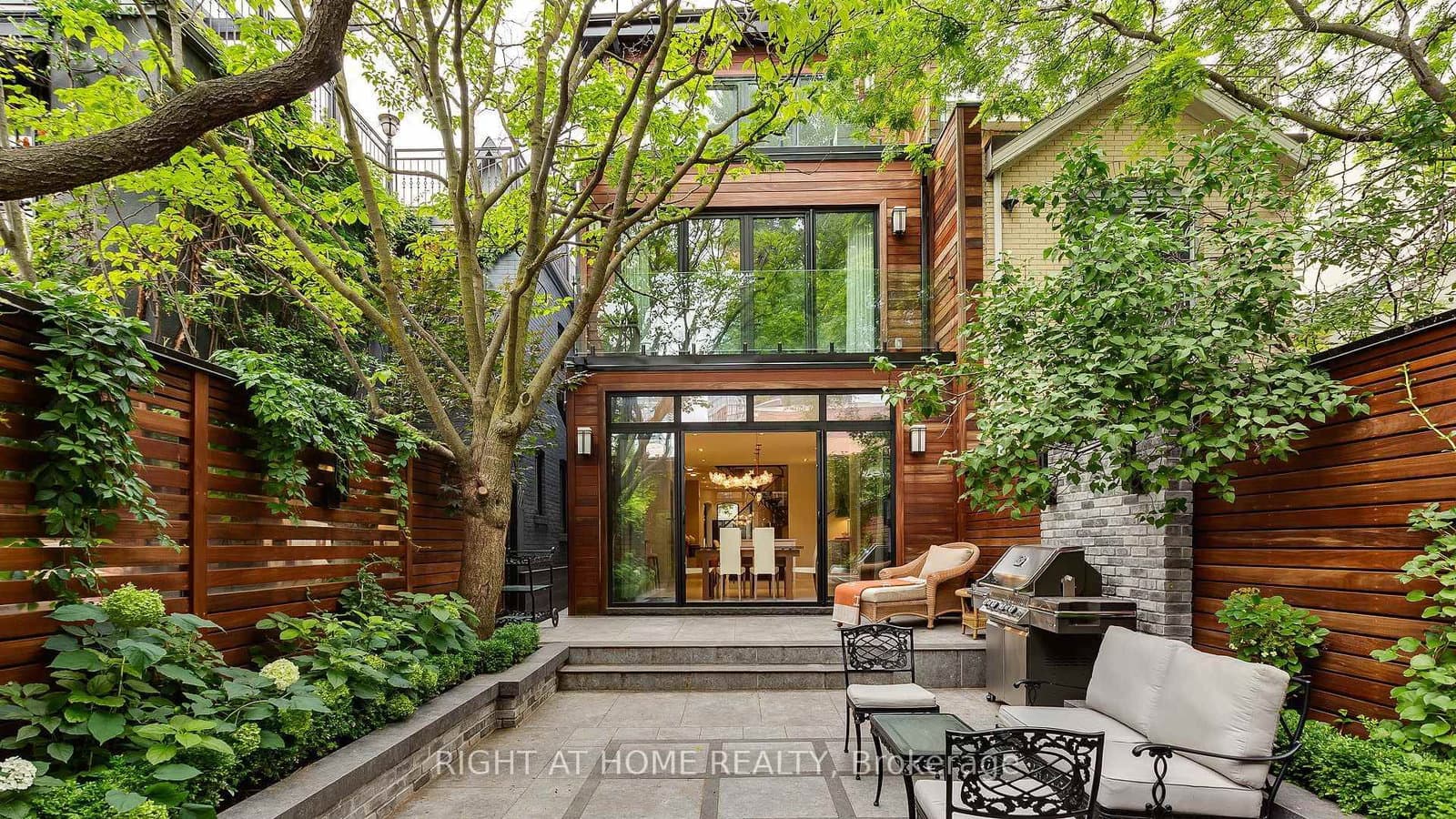 53 Hazelton Avenue thumbnail 42
