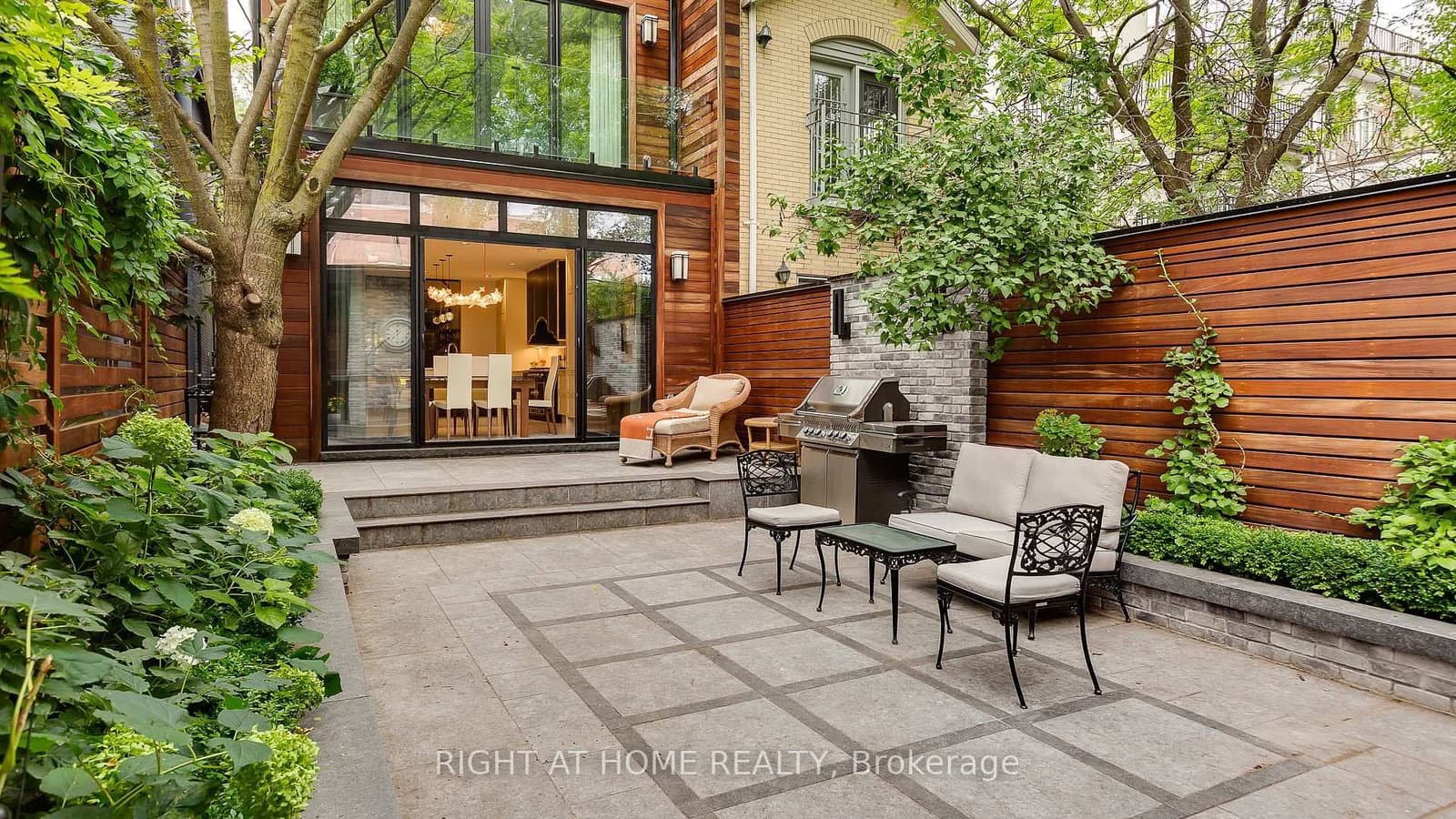 53 Hazelton Avenue thumbnail 45