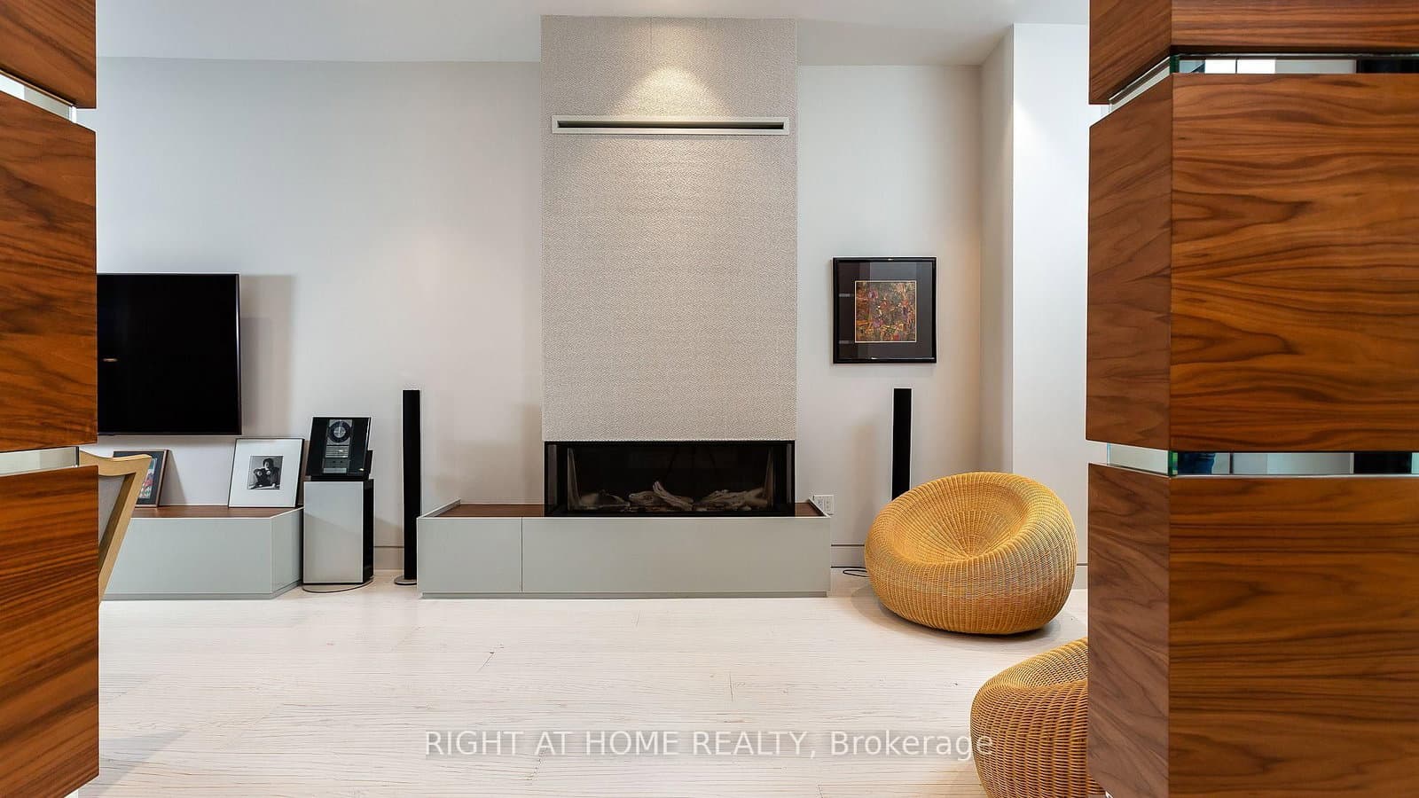 53 Hazelton Avenue thumbnail 8
