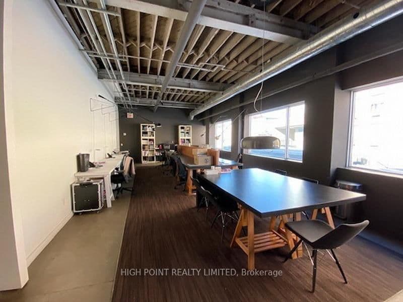 267 Niagara Street thumbnail 16