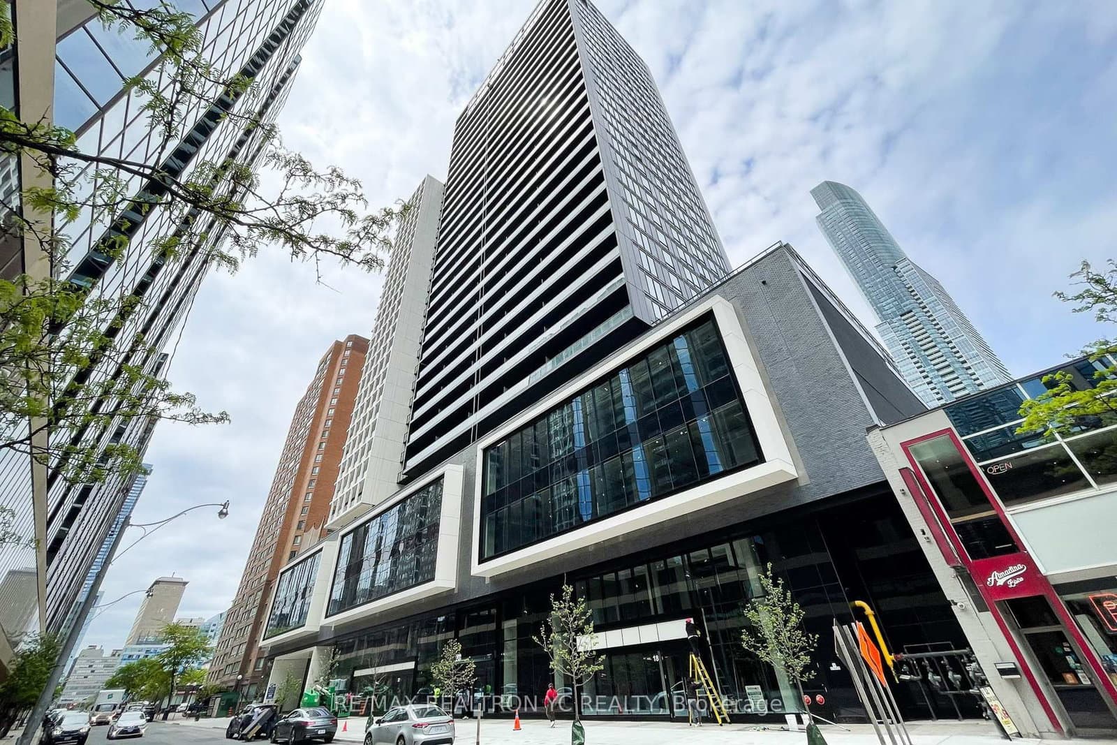 20 Edward Street, Unit 2414