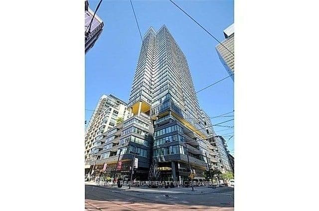 8 Charlotte Street, Unit 3103