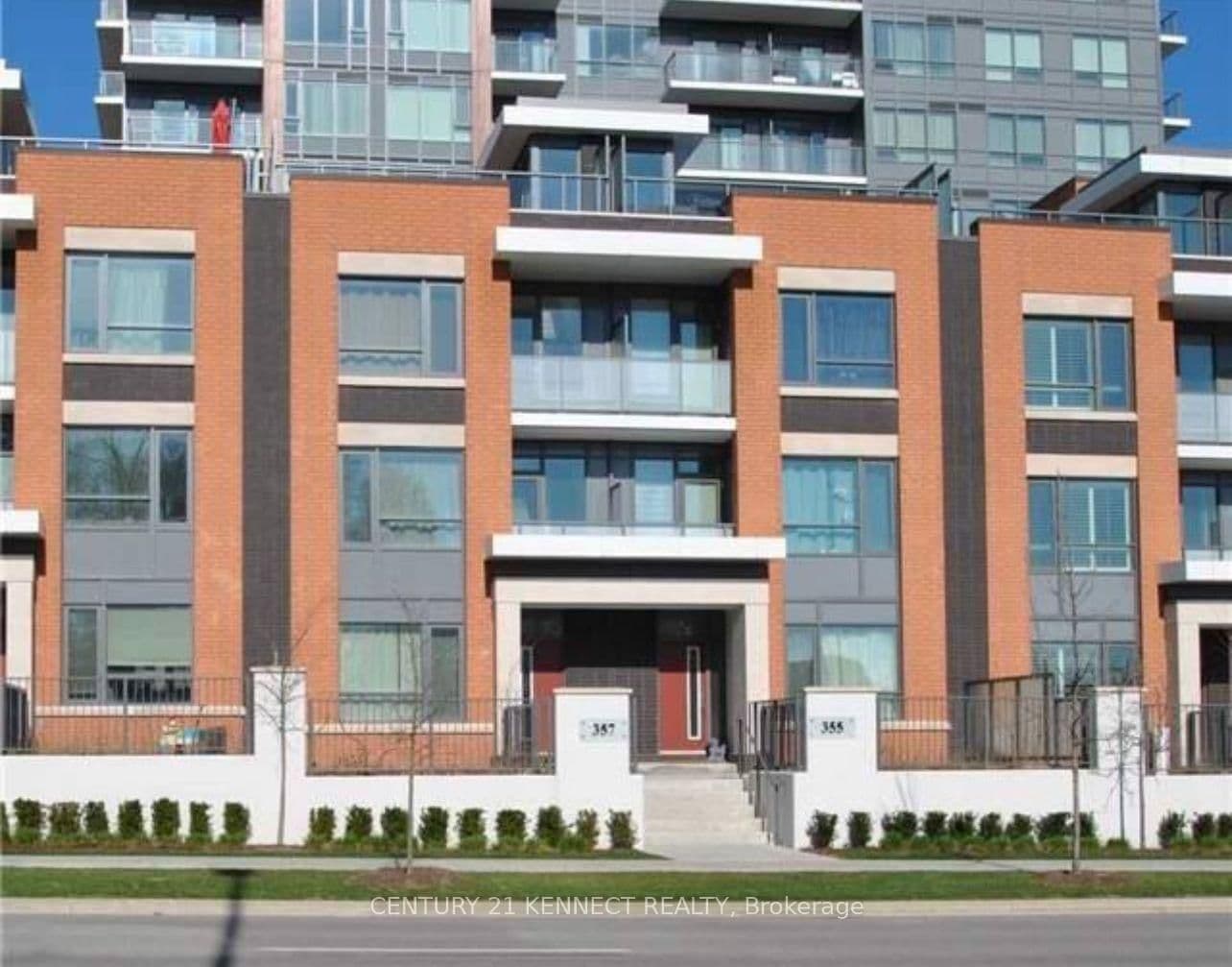 355 Beecroft Road, Unit Th117