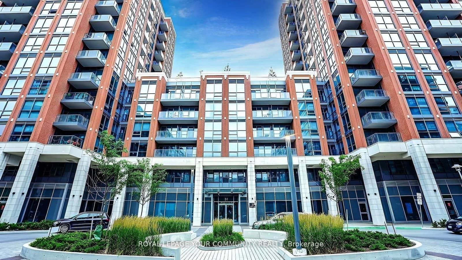31 Tippett Road, Unit 1216