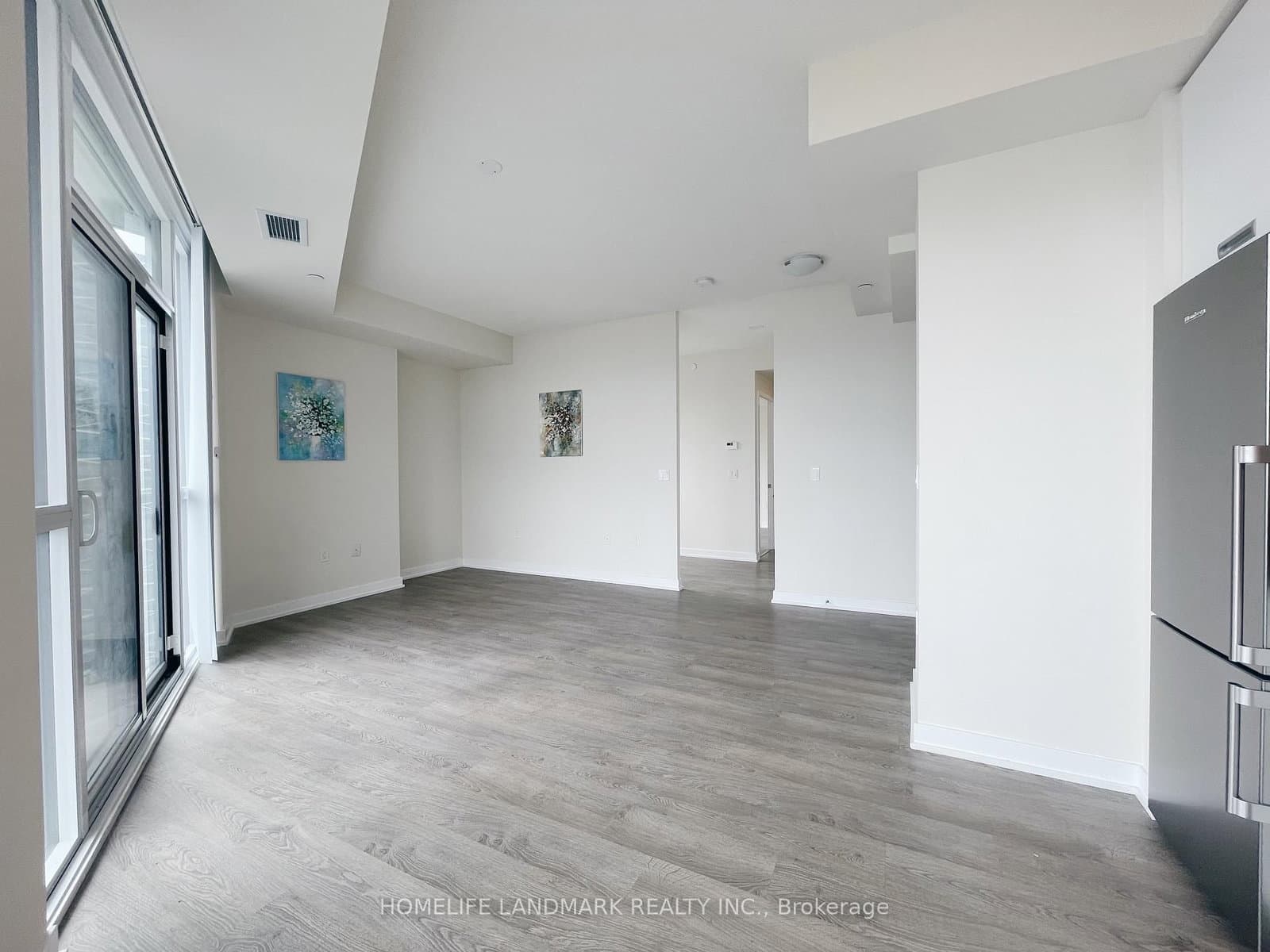 99 John Street, Unit 3209