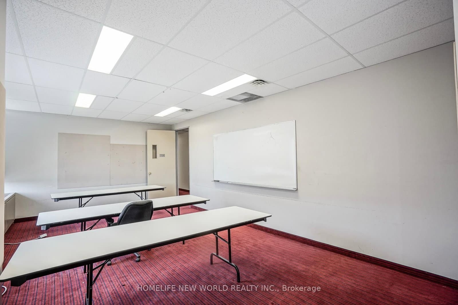 920 Yonge Street, Unit Level 7 thumbnail 13