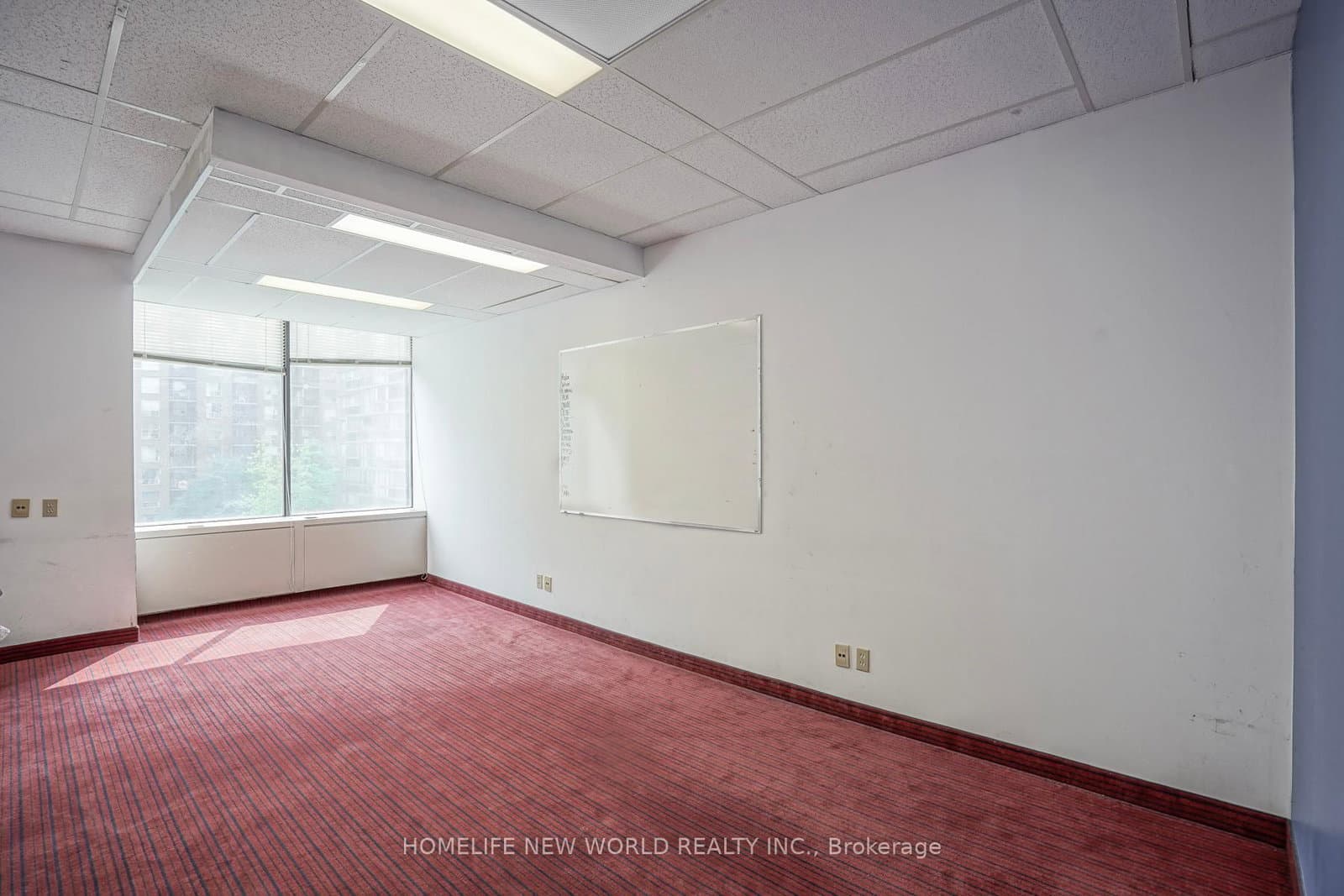 920 Yonge Street, Unit Level 7 thumbnail 28