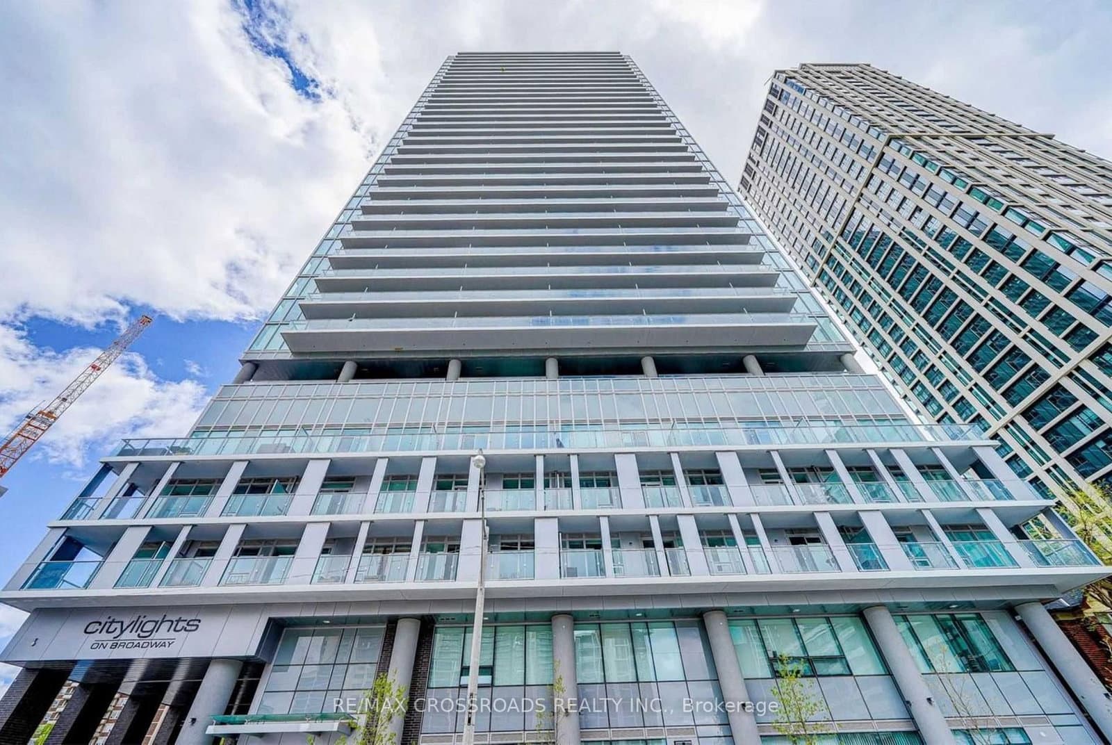 195 Redpath Avenue, Unit PH02