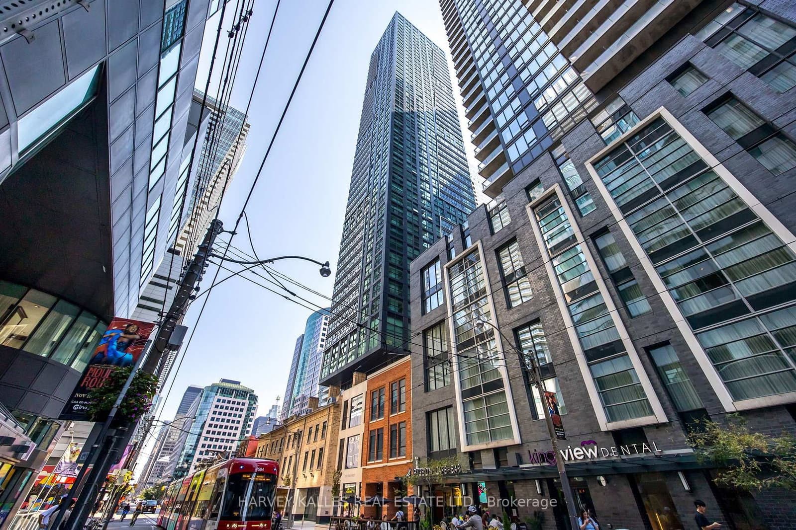 327 King Street W, Unit 3605