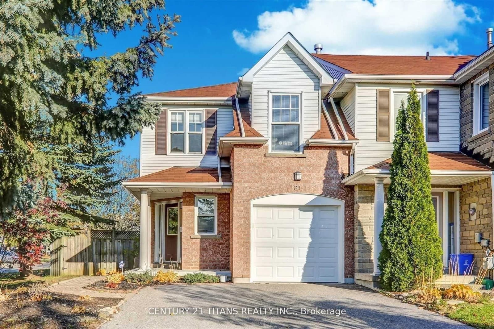 81 Brownstone Crescent