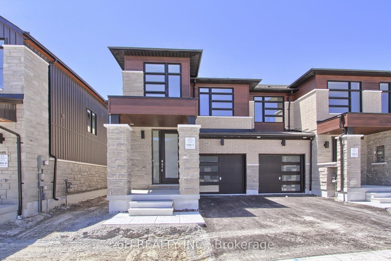 2610 Hibiscus Drive