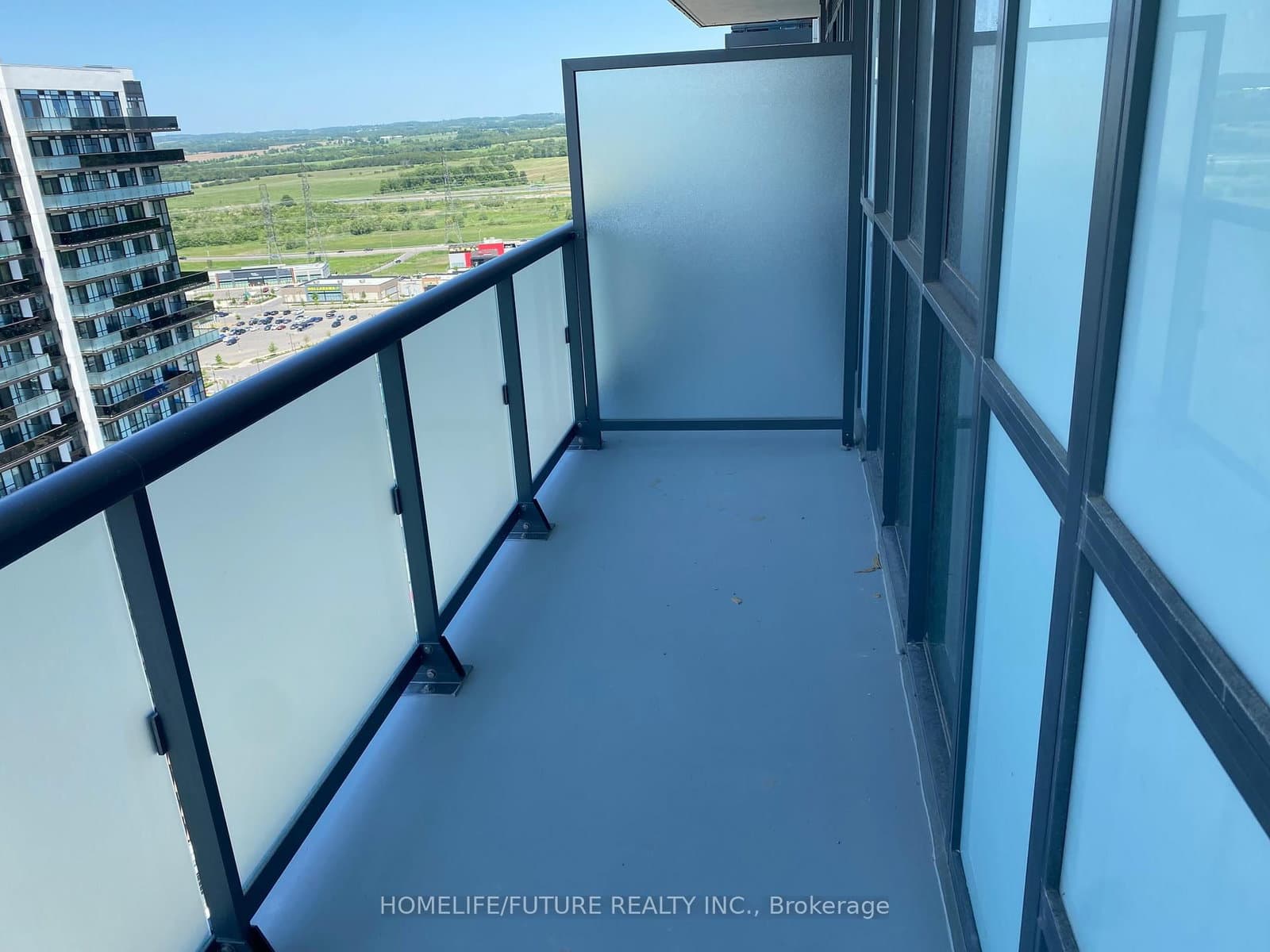2545 Simcoe Street N, Unit 2511