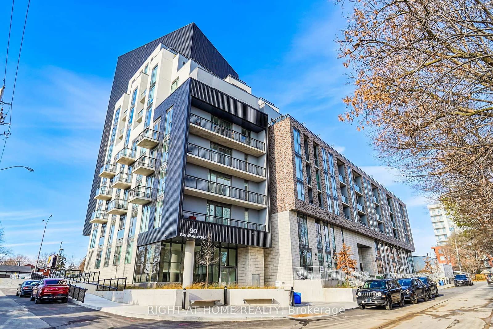 90 Glen Everest Road, Unit 412