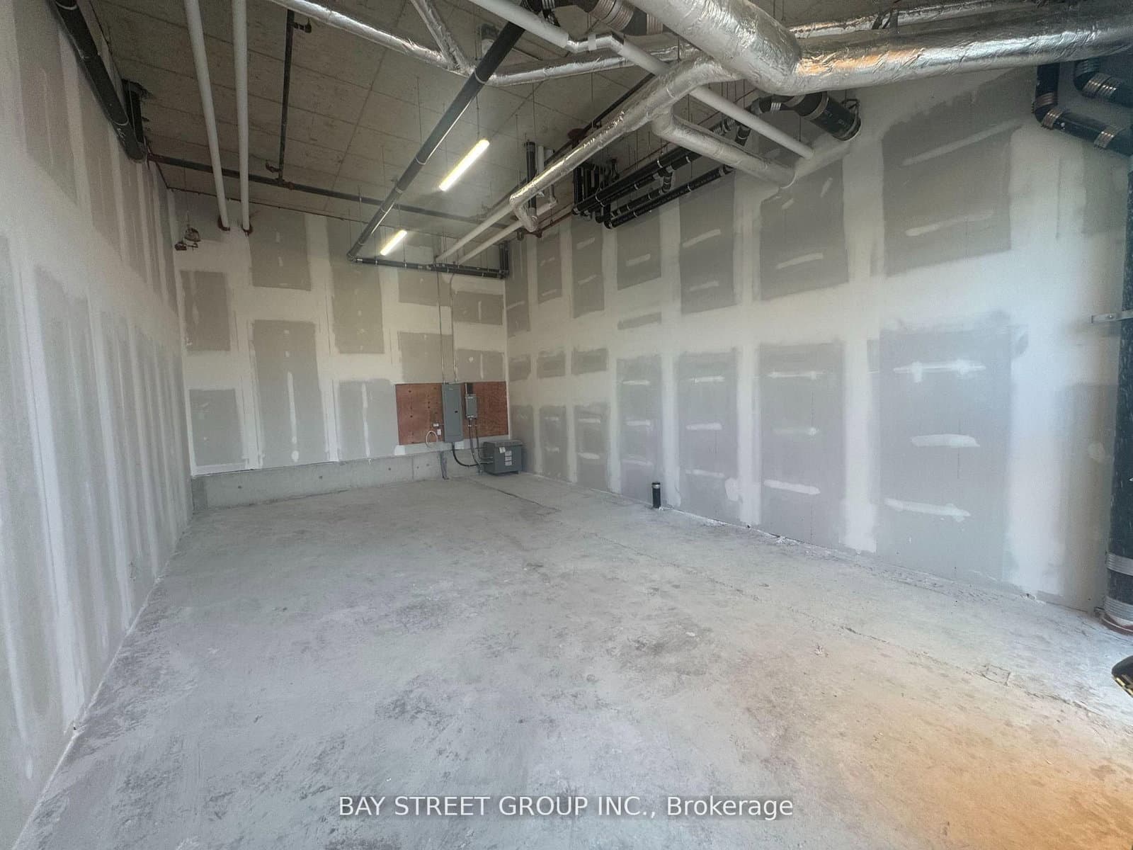3435 Sheppard Avenue E, Unit R-03 thumbnail 4