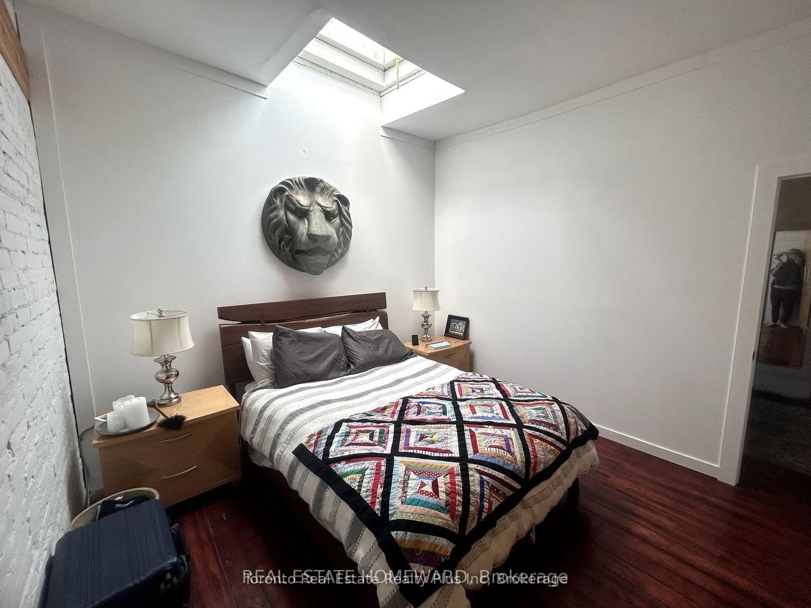 1297 Gerrard Street E, Unit A thumbnail 9