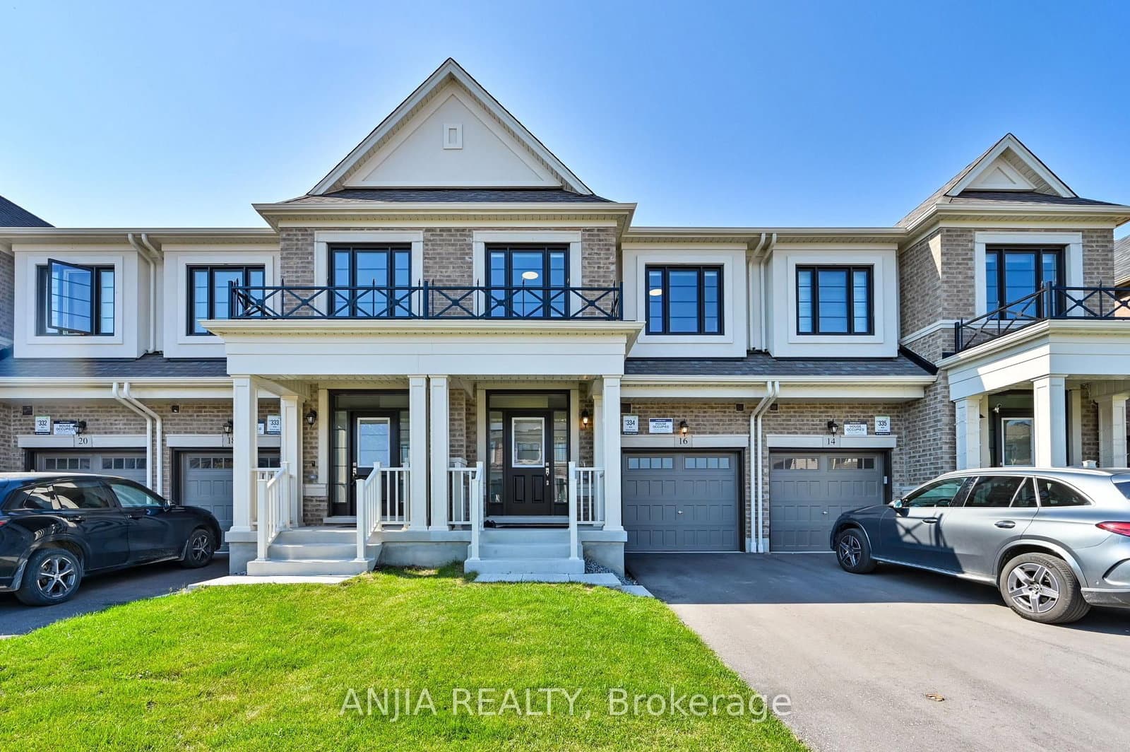16 Velvet Drive