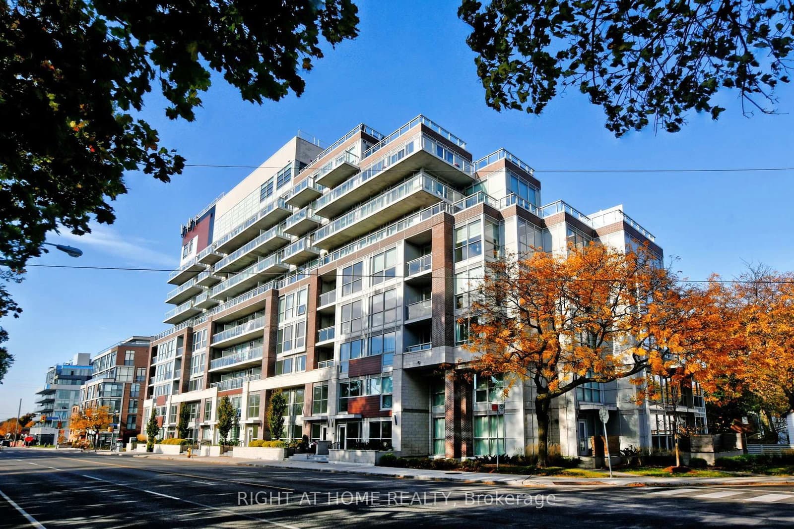 1350 Kingston Road, Unit Th03