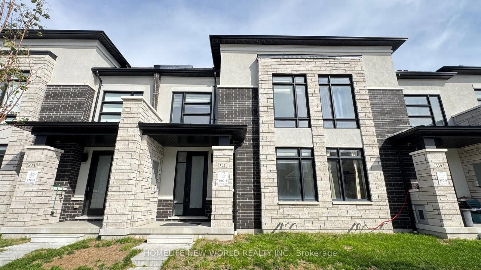 341 Coronation Road