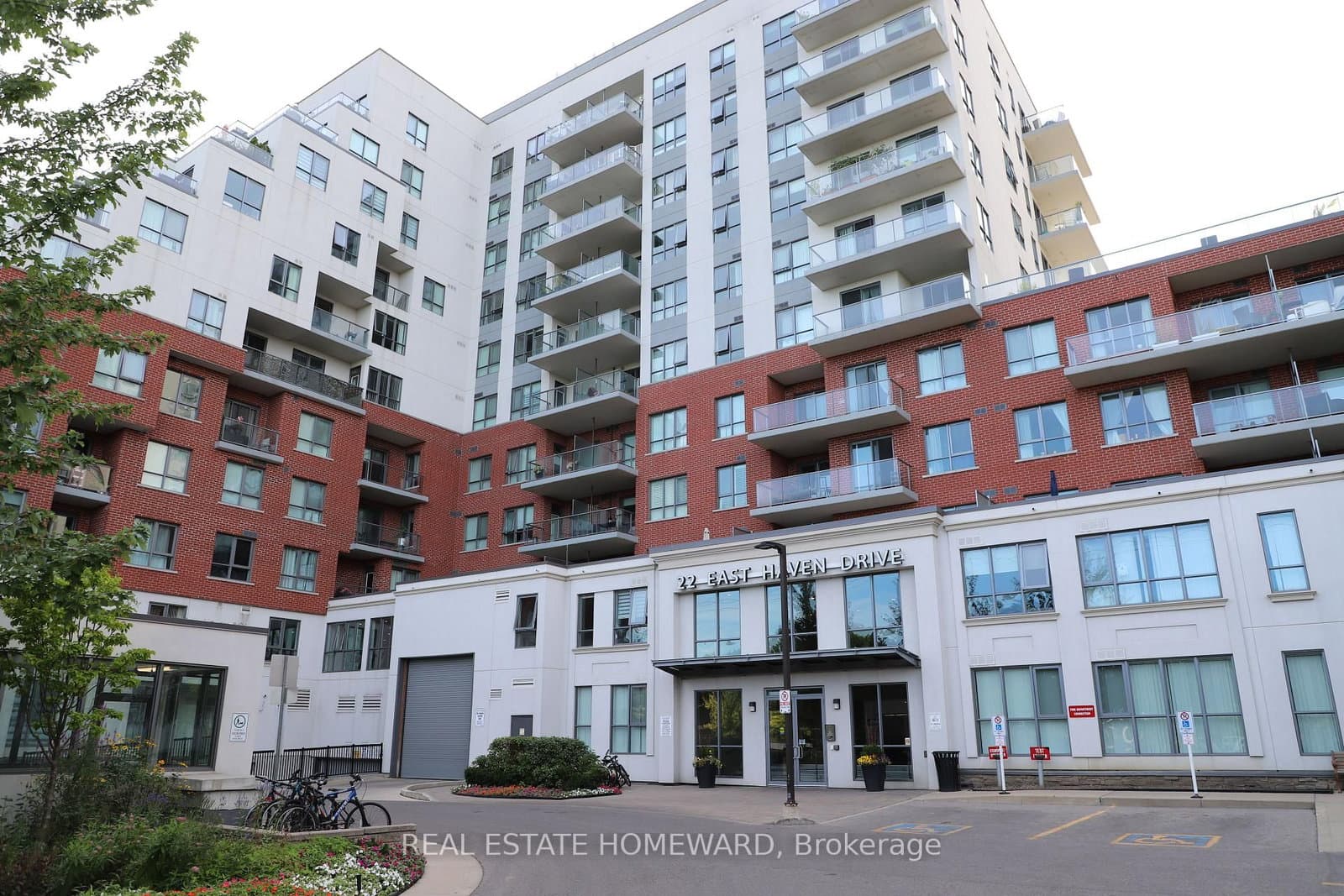 22 East Haven Drive, Unit 926