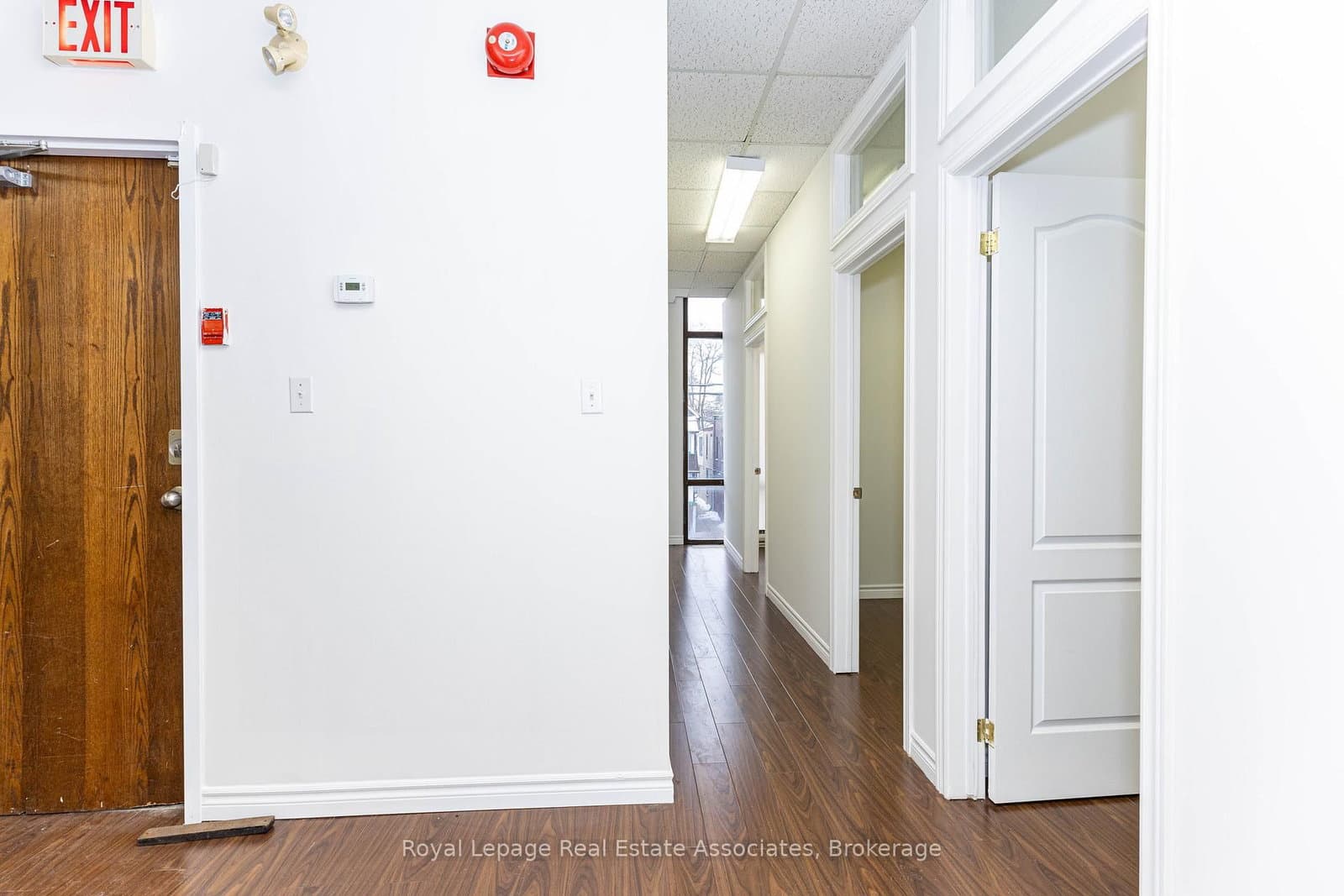 873 Broadview Avenue, Unit 201 thumbnail 22