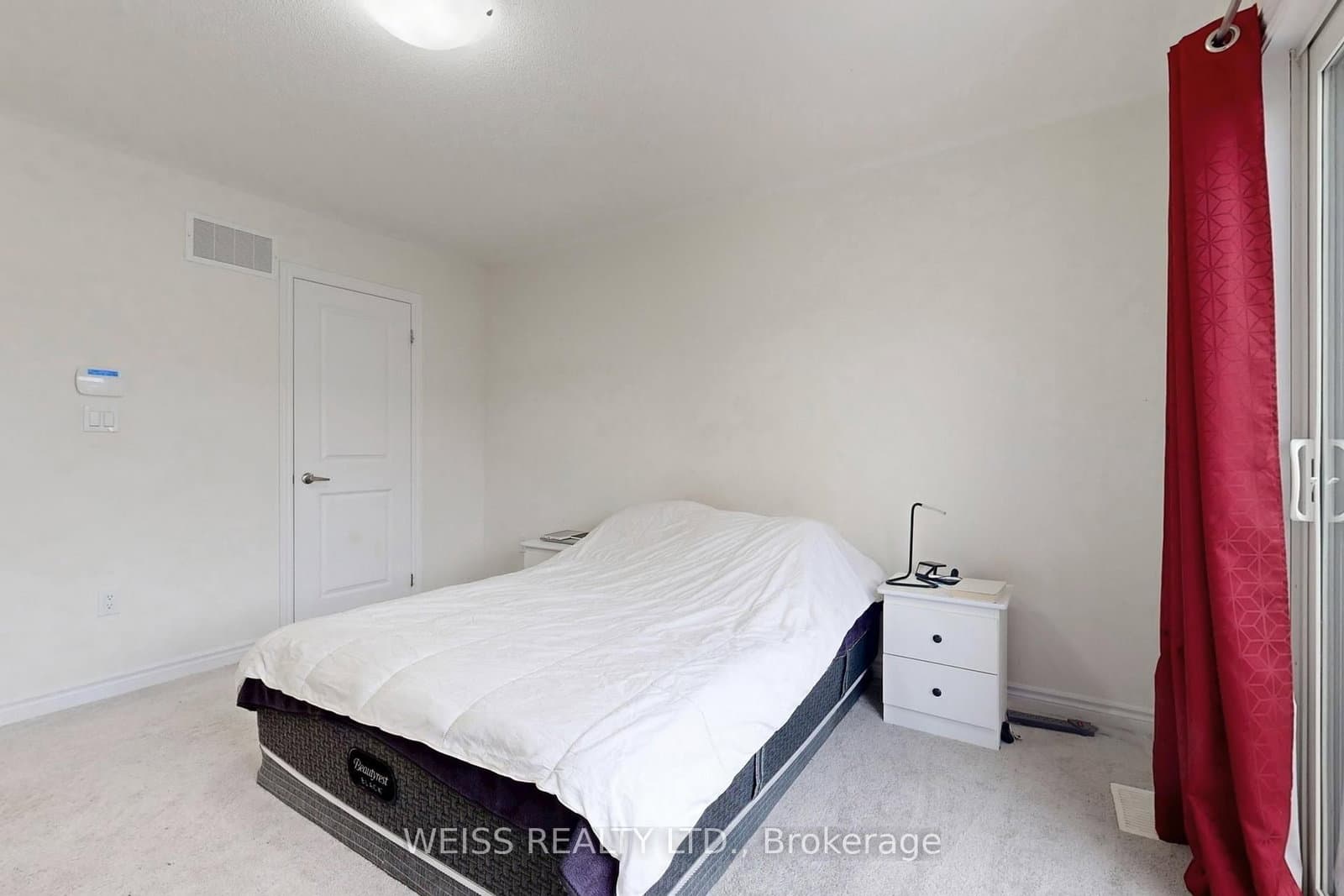 6729 Thickson Road N thumbnail 19