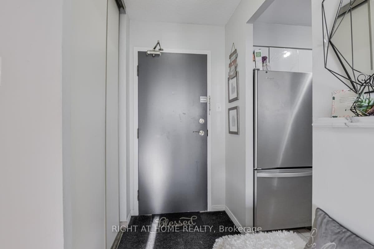330 McCowan Road, Unit 1114 thumbnail 4