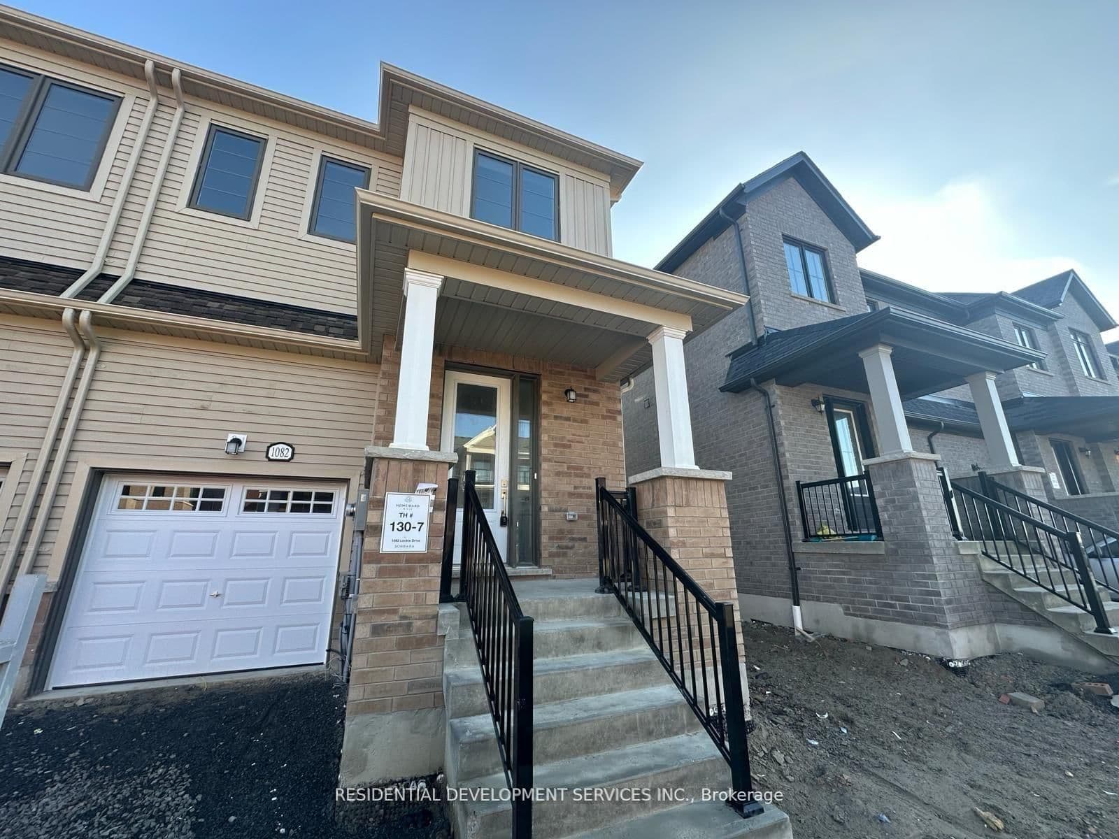 1082 Lockie Drive