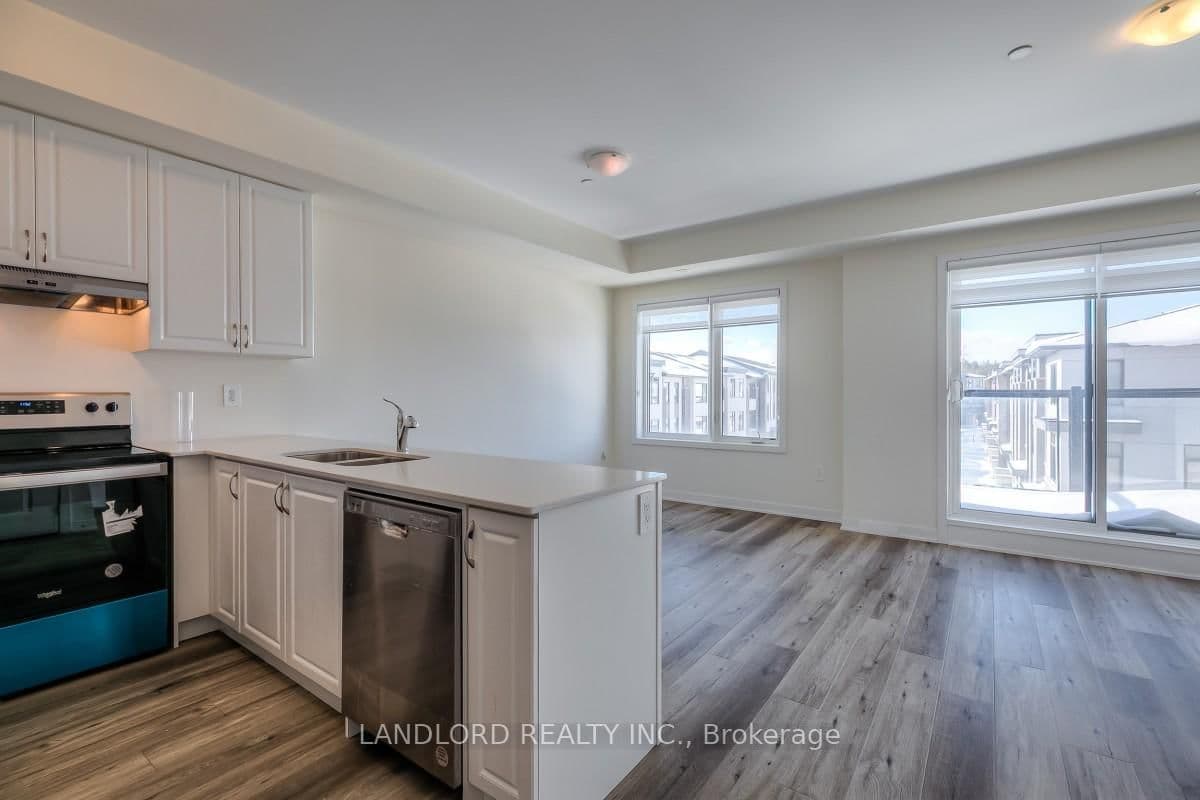 1695 Dersan Street, Unit 323
