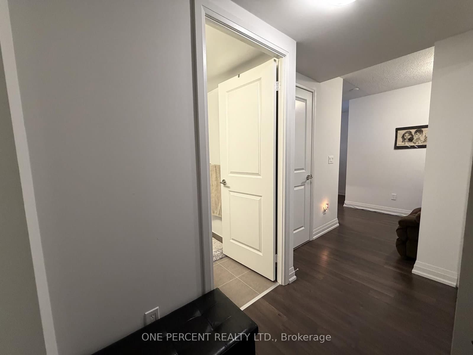 #2010 - 20 Meadowglen Place