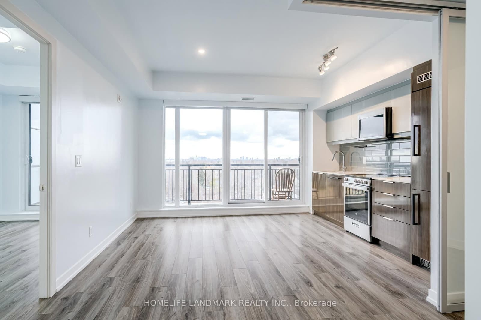 90 Glen Everest Road, Unit 912