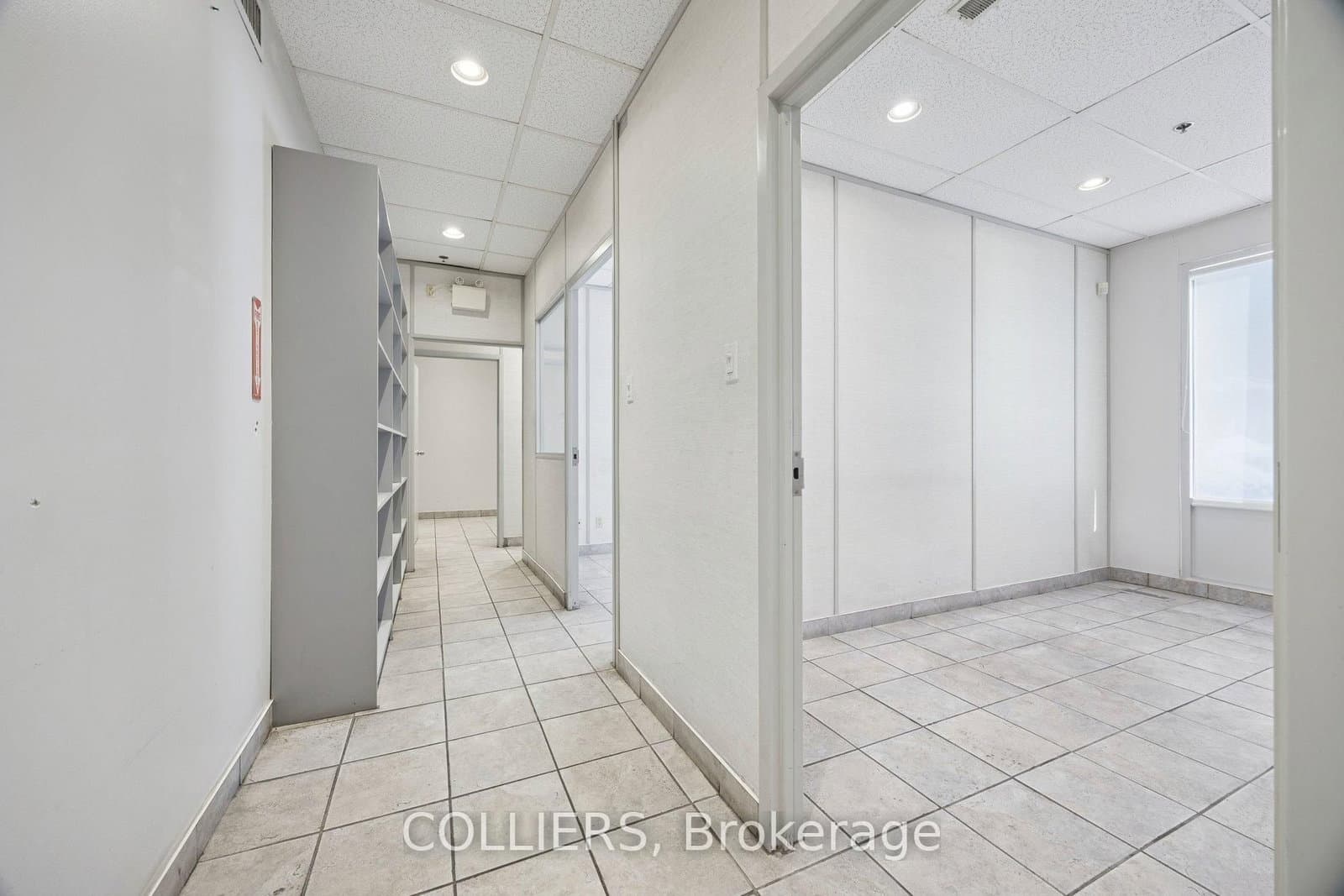 1220 Birchmount Road thumbnail 3