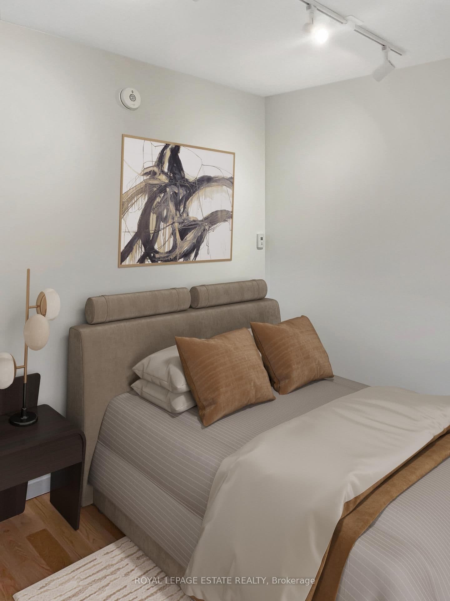 1007 Kingston Road thumbnail 33