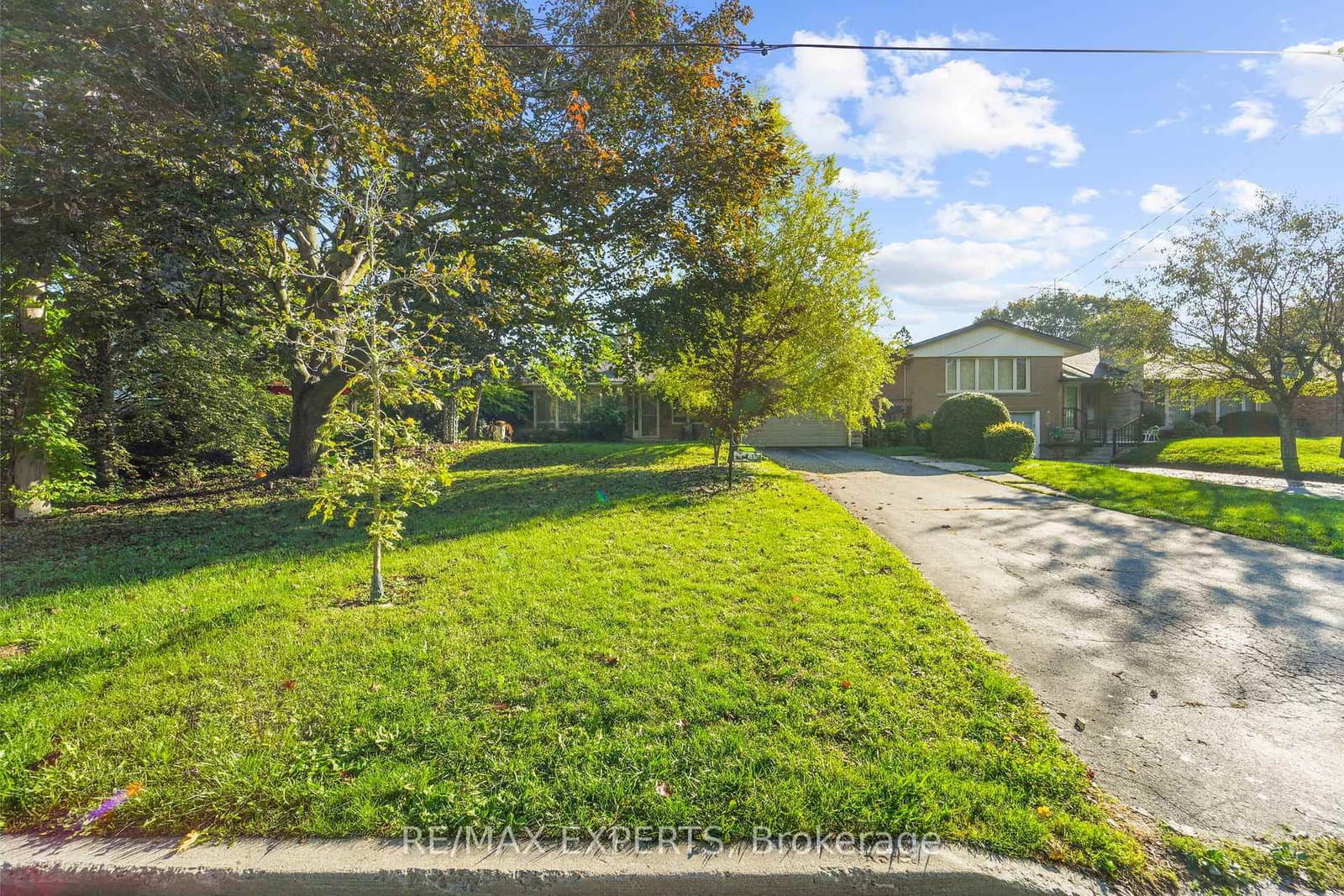 19 Duncombe Boulevard thumbnail 2