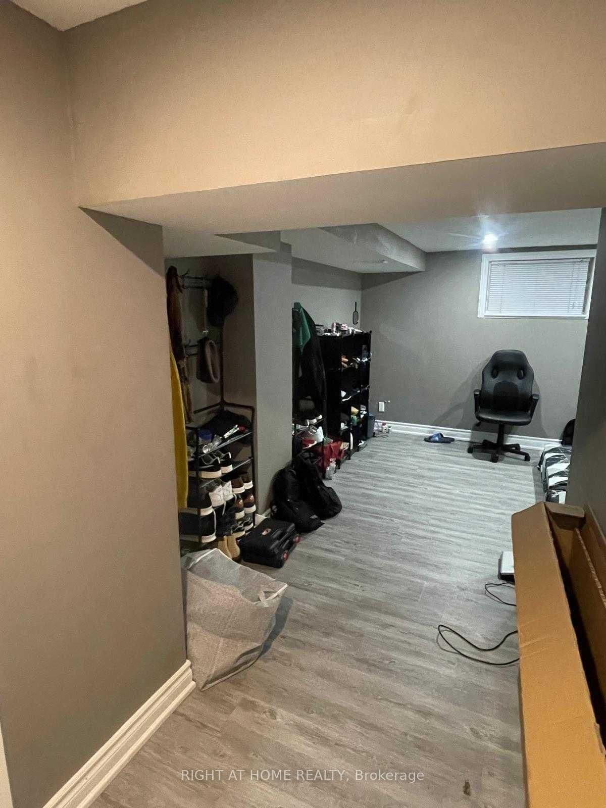 124 Overture Road, Unit BSMT thumbnail 14