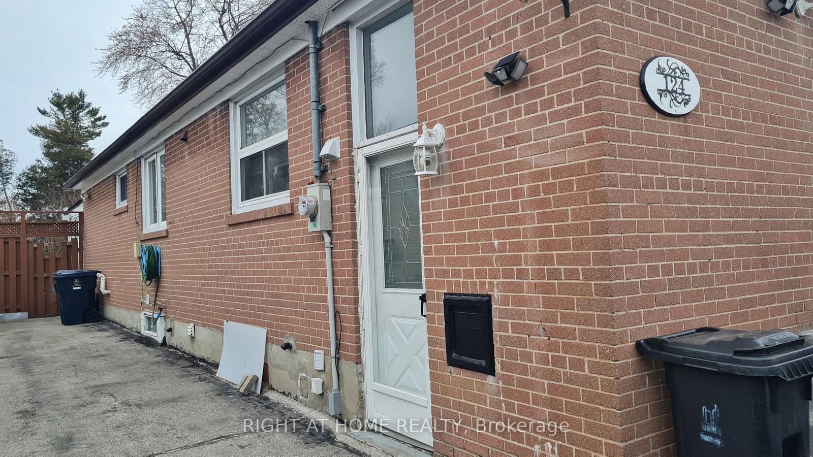 124 Overture Road, Unit BSMT thumbnail 2