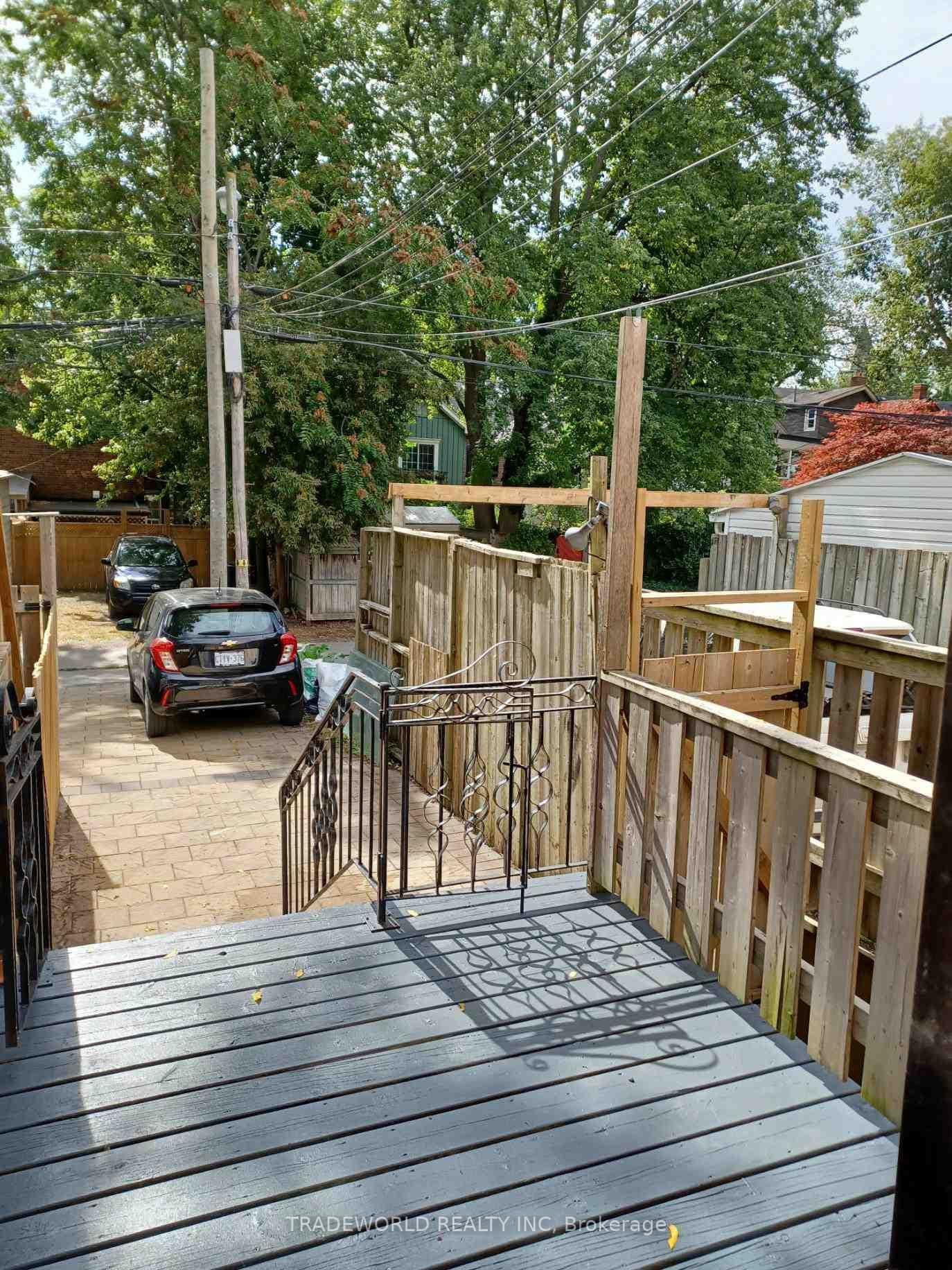 765 Gerrard Street E, Unit Main Fl thumbnail 10