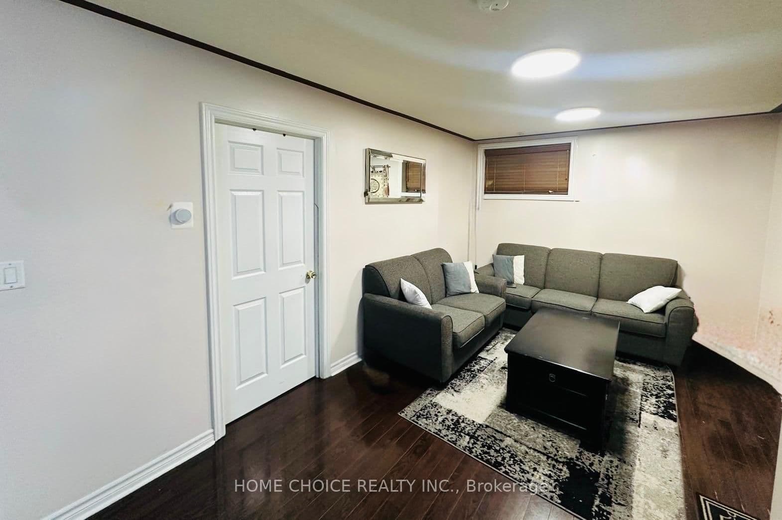 1775 Markham Road, Unit 105 thumbnail 3