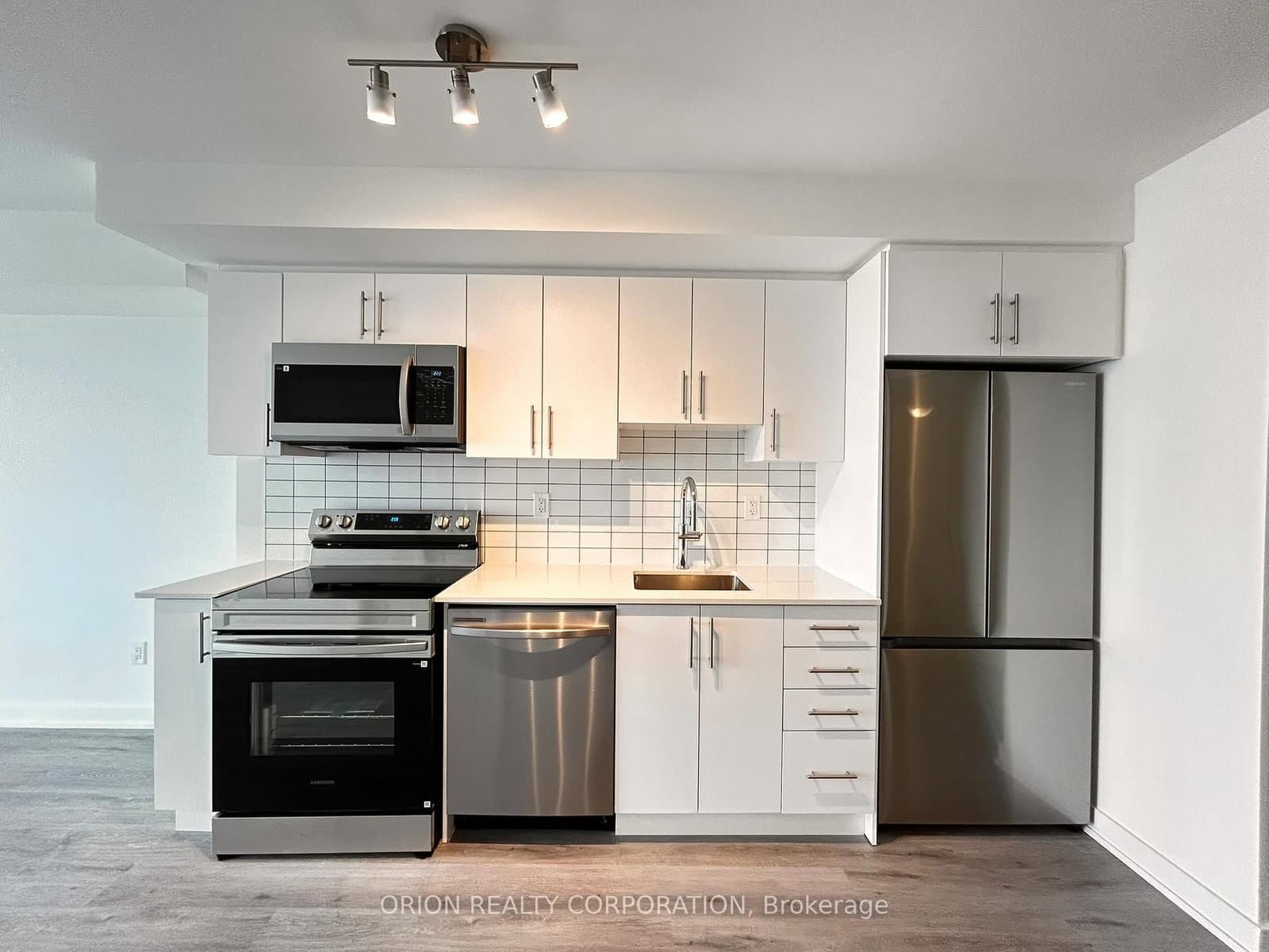 1010 Sandy Beach Road, Unit 1006