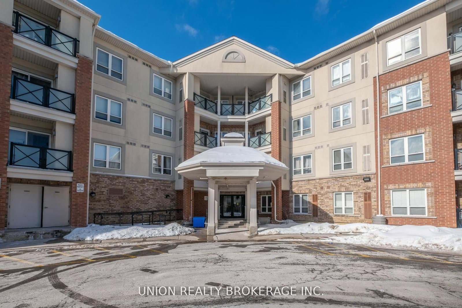 #115 - 60 Mendelssohn Street